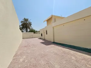 للإيجار بيت أرضي بمنطقة الجزات