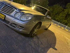 مرسيدس e240