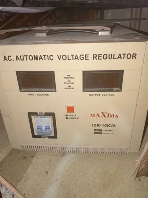رافع فولتية أوتوماتيكي (منظم جهد كهربائي - AVR) من نوع MAXIMA بقدرة 10KVA (معرّف بمدخل 140-260 فولت