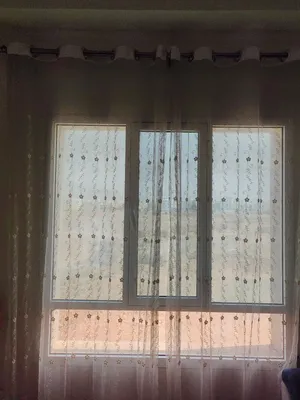 ستارة للبيع دانتيل/شيفون