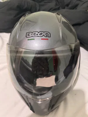 خوذه  beon