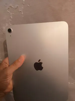 Apple iPad 128 GB in Tripoli