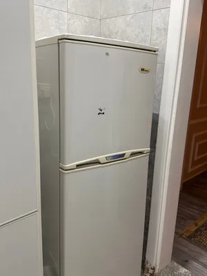 ثلاجه كبيره مستعمله نظيفه