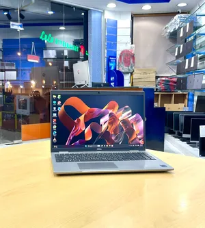 Dell Latitude 5530 i7 12th Gen Ram 16GB SSD 512GB Screen 15.6” Windows 11