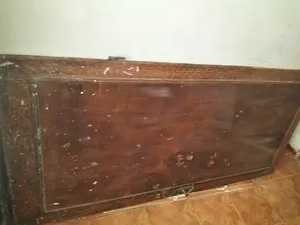 باب غرفه منزليه