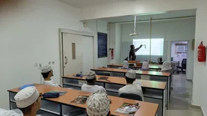 Physics teacher (GED, IGCSE, EDEXCEL, SL/AL, science GCSE teacher, maths O'level teacher, )