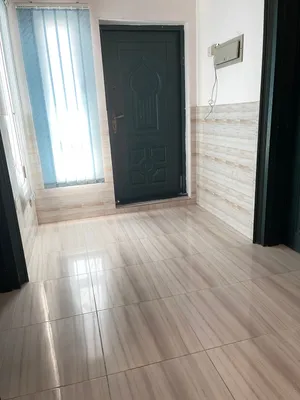 NO calls, ONLY whatsapp. A one bedroom apartment with WiFi and a very big terrace.