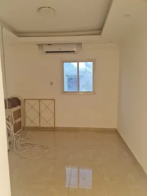 استوديو نظيف  للايجار في الجاهلي