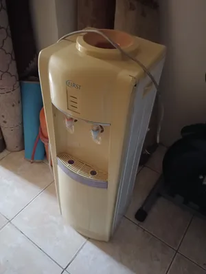 براد مياه بحالة ممتازة