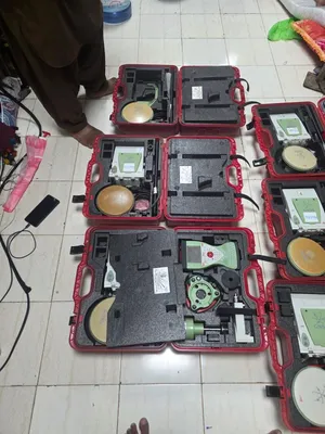 Leica Viva GS10 GNSS Surveying System – Complete Set for Sale