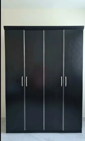 4 Doors Wardrobe is for Sale in Excellent Condition in Abu Dhabi