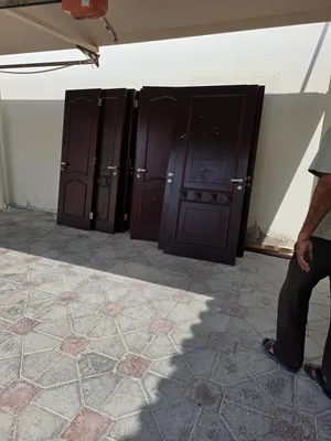 ابواب خشب جودة عالية مستعمله