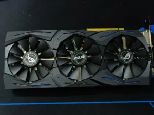 كرت GTX 1070 8GB Rog Strix شبه جديد