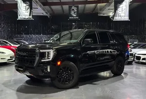 2022 GMC Yukon AT4 Canadian 5.3 L V8 7 Seater