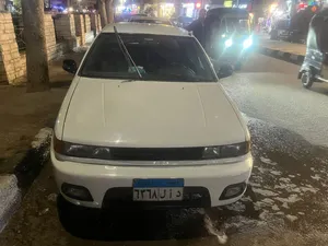 ميتسوبيشي لانسر عيون صفية 91