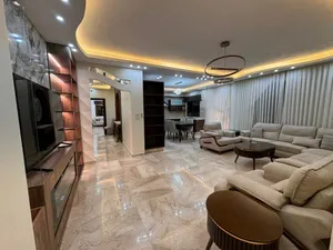 شقه مفروشه لم تسكن للايجار في دير غبار