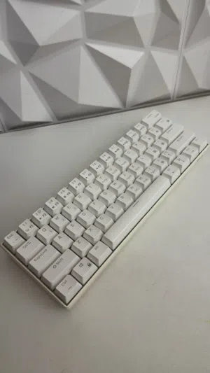 كيبورد RK61 ابيض واير & وايرلس بلو سويتش RK61 Keyboard, White, Blue Switch, Wired & Wireless