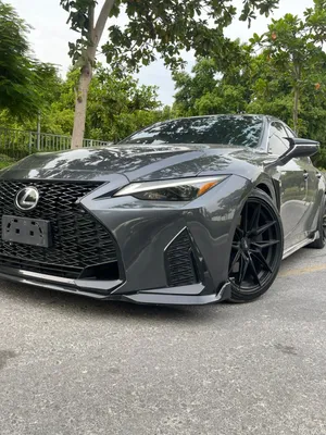 لكزس IS300  Lexus
