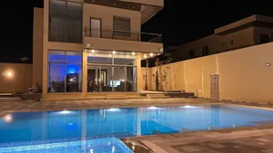 لبيع بداسعار ولا بالخيال نار نار نار شاليه فخم جداً في البحر الميت تشطيب ممتاز منطقه VIP بدفعه اولى