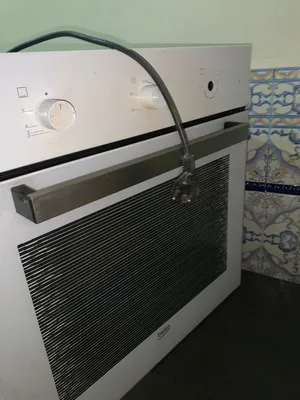 مستعمل غاز وا كهرباء