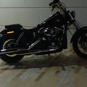 هارلي ستريت بوب1600cc