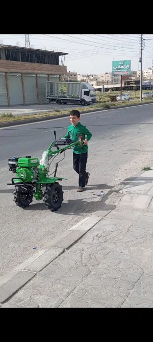 محراث بنزين عزاقة تربة