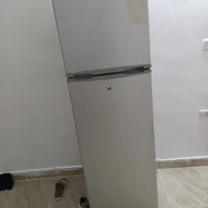 ثلاجه ديو شغاله ميه بالميه