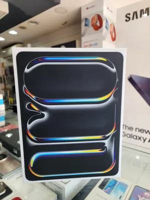 Apple iPad Pro 13 512 GB in Muscat