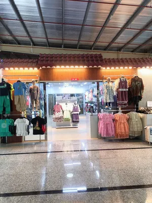 Title: Running Kids Shop for Sale in suwaiq  Al Khadra China Mall connect