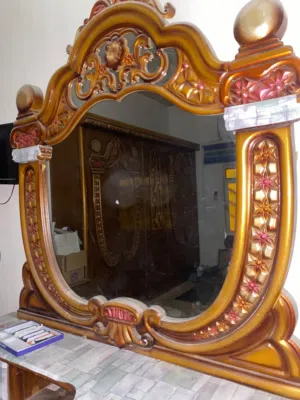 غرفة نوم خشب عراقي