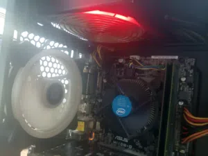 كيس كمبيوترRam:16 core i7 -6700 NVIDIA GetForce GTX 1050 Ti HHD 1TERA