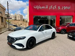 مرسيدس E200 AMG كت بانوراما ميموري نايت ابيض داخل كميل 2025 اعلى اضافات بحالة الزيرو وارد المانيا