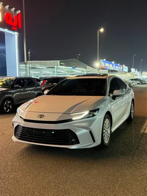 Toyota camre 2025
