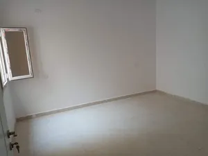 500 m2 4 Bedrooms Townhouse for Rent in Tripoli Al-Serraj