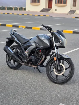 بجاج ( مستعجل ) 160ccمع الاوراق (نضافه)