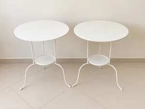 طاولا جانبيه