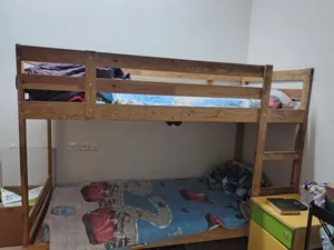 سرير دورين خشبي