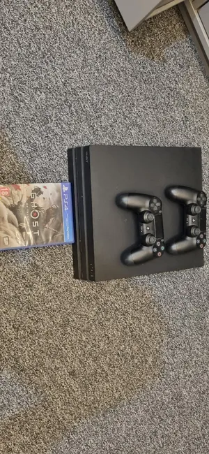 بلايستيشن 4 برو 1 tera / PS4 pro