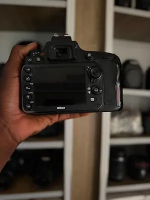 نيكون D610 نظيفة جاهزة للتصوير