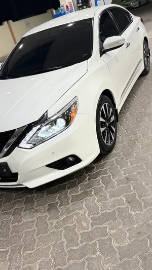 نيسان التيما موديل 2018 مواصفات خليجيه