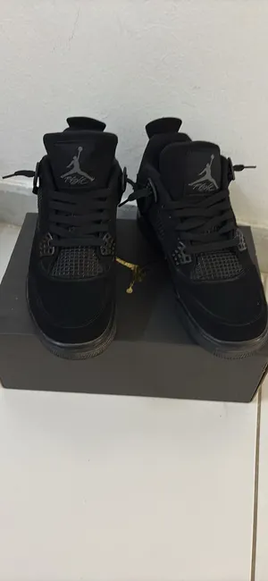حذاء نايك جوردان 4 مقاس 44 خامه عاليه Jordan 4 size 44