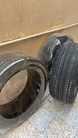 3 كفرات بيرلي رن فلات للبيع مقاس 19
