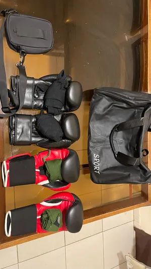 Full pack boxing gloves