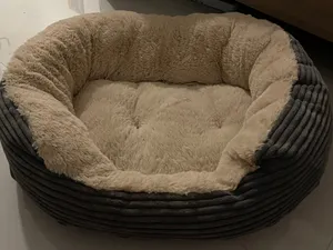 Rosewood dog bed in Rak