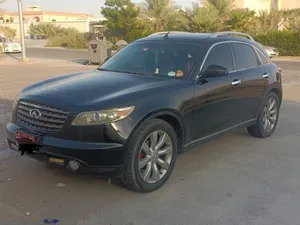Used Infiniti FX35 in Abu Dhabi