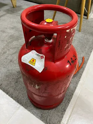 Emirates Gas LPG Cylinder – Red – Used – Perfect Working Condition