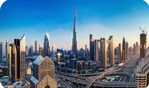 للبيع فندق بدخل 13% بشارع الشيخ زايد