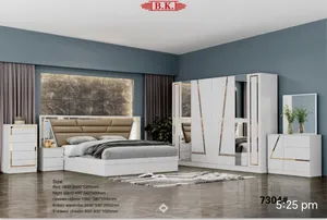 BIG BEDROOM SET WITH MATTESS WITH FITTING/غرف نوم مل کبیر مع دوشج مع تعکیب مجاني