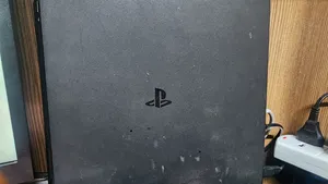 PS4 ديجيتال و سي دي مع شاشة ال جي الاصلية 32 انش