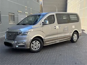 Used Hyundai H1 in Amman